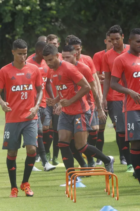 Reservas do Rubro-Negro treinaram forte, ontem, no ‘Ninho’