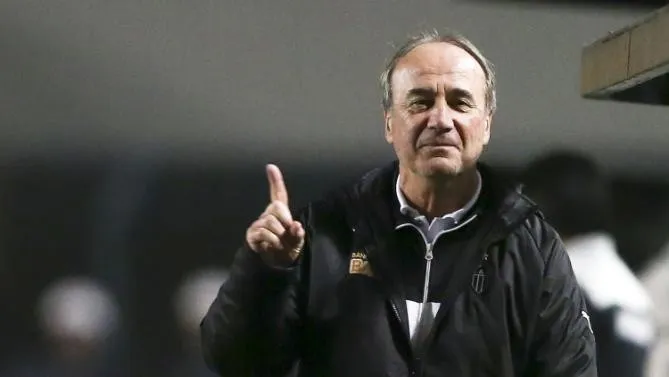 Técnico Levir Culpi teve uma passagem vitoriosa no Atlético-MG e agora tem um desafio no Tricolor