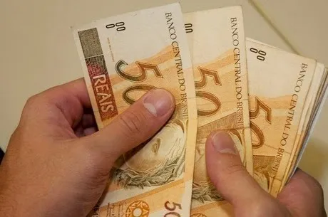 Declarações são relativas aos anos de 2008 a 2015, cujo pagamento estará liberado na terça (15)