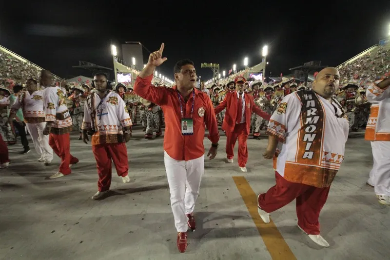 Fábio Montibelo renovou com carnavalesco Jaime Cezário