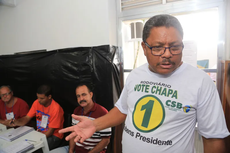Rubens teve mais da metade dos votos e se manteve no cargo