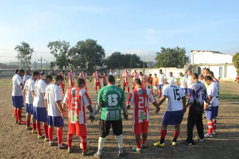 Imagem ilustrativa da imagem Um grupo só de ‘craques’ ‘Ferro Velho é que faz pelada boa’