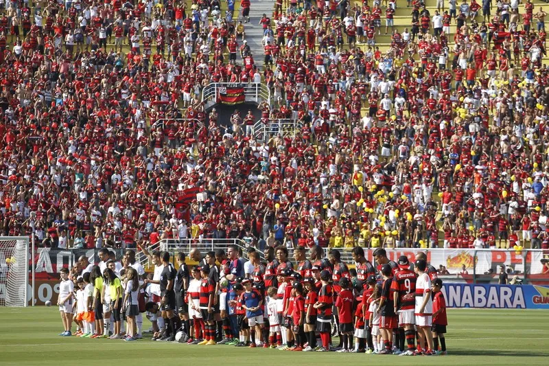 Por falta de oportunidades dos finalizadores, o Fla-Flu ‘paulista’ foi um jogo ‘truncado’ e sem grandes emoções para o grande público de trinta mil pessoas 

