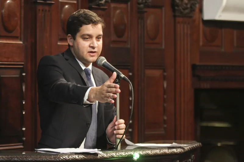 O deputado disse que o projeto surgiu baseado em reclamações