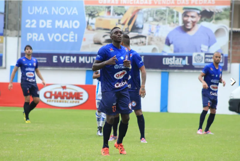 Autor do gol contra o Olaria, Fumaça vai conquistando seu espaço