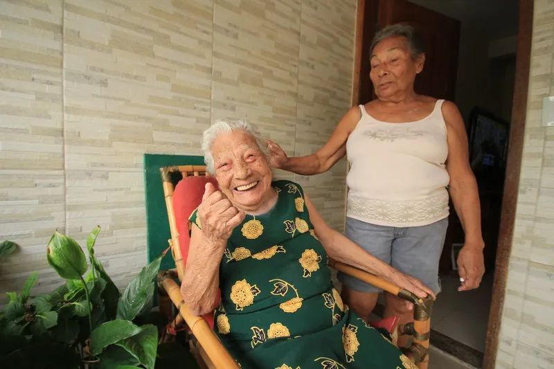  Senhora de faz 105 anos moradora de Santa Luzia 