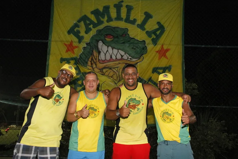 Peladeiros Grupo Febre Amarela
Renato 
Ivan
Luão
Baia
