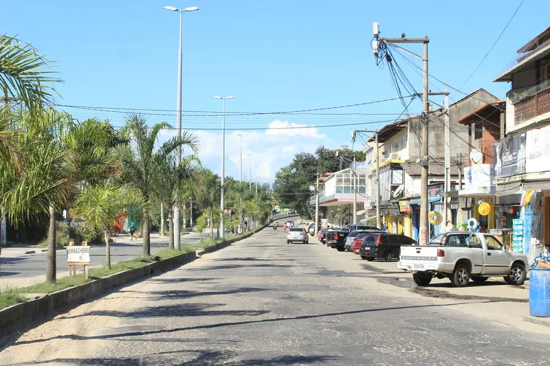 Clima de insegurança em diferentes ruas do bairro faz comerciantes fecharem portas mais cedo