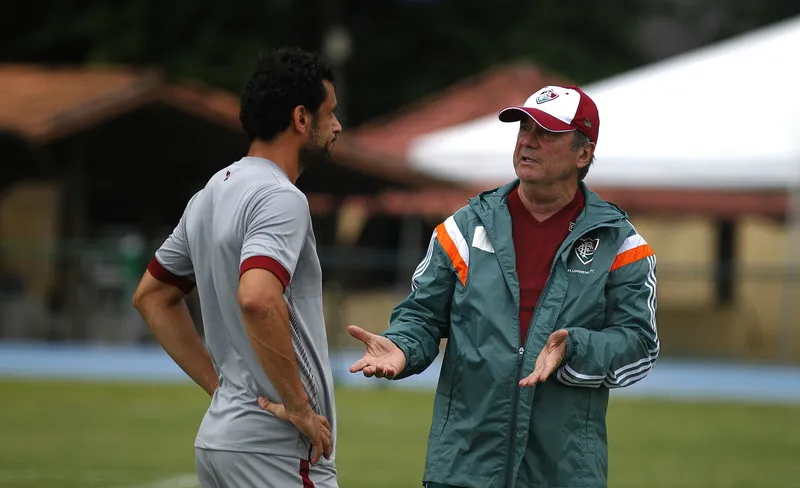 O técnico Levir Culpi conversou com o capitão Fred, e conta com o artilheiro hoje, em Muriaé