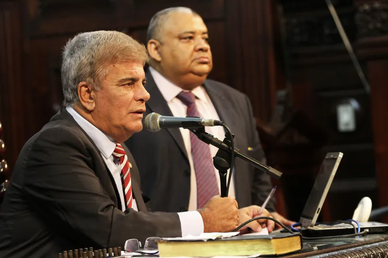 Proposta de mudança de datas das prestadoras de serviços é do deputado Wagner Montes