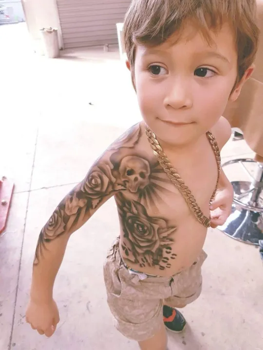 Imagem ilustrativa da imagem Tatuador faz ação social em hospital