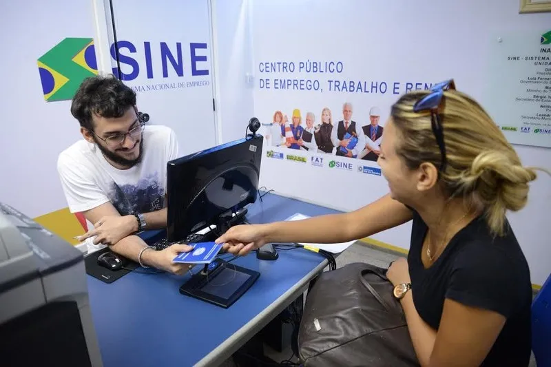 Atendimento é realizado na Secretaria Municipal de Trabalho, no Mutondo, de segunda a sexta