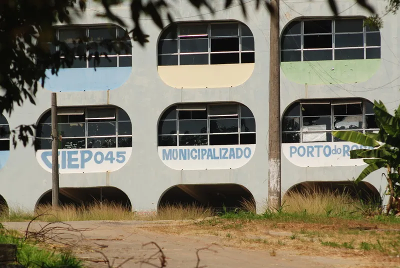 Ciep do Porto do Rosa foi entregue ao governo do Estado, no mês passado, por baixa procura