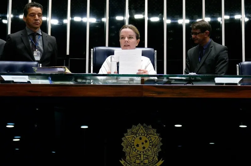 Senadora Gleisi Hoffmann disse que um grupo de parlamentares vai procurar vítima e familiares e cobrar resultado das autoridades