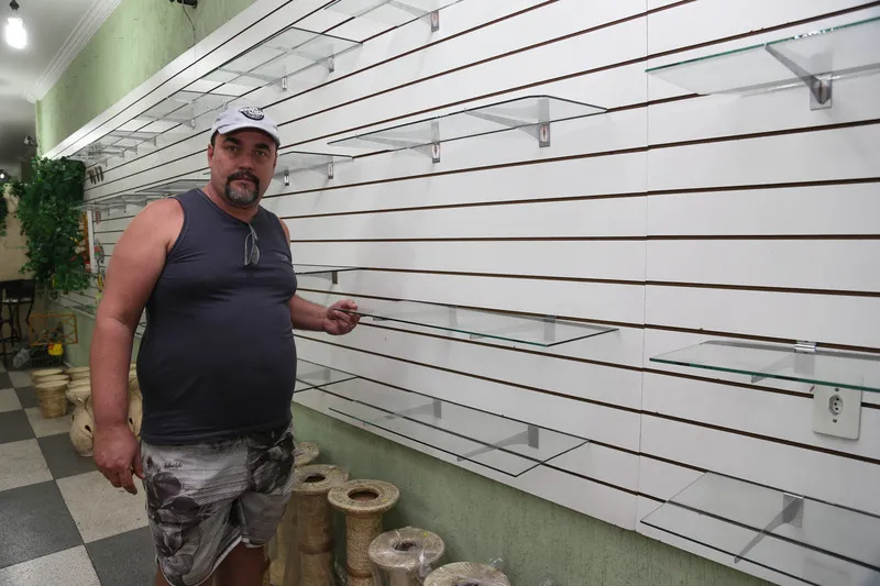 Estimativa é de que somente no Centro de SG, mais de 65 comércios fecharam nos últimos meses