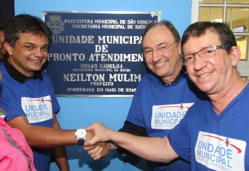  Neilton inaugurou a Umpa do Pacheco com o secretário de Saúde, Dimas Gadelha, terça-feira