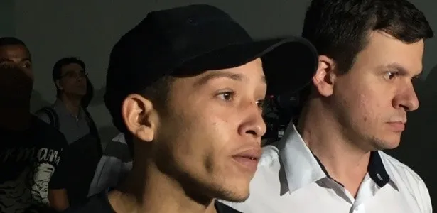 O jogador Lucas Perdomo alega ser inocente e afirma que não estava no local quando houve o crime