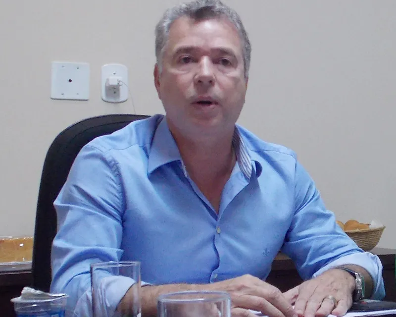  Prefeito Miguel Jeoani diminuiu tarifa de publicidade para uma Ufisa por metro quadrado