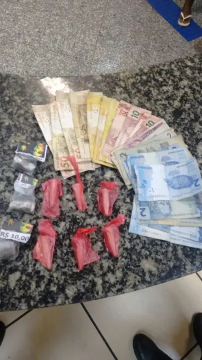 Imagem ilustrativa da imagem Presos "Vinicinho da estradinha e "Joelho" no Guarani em Cabo Frio