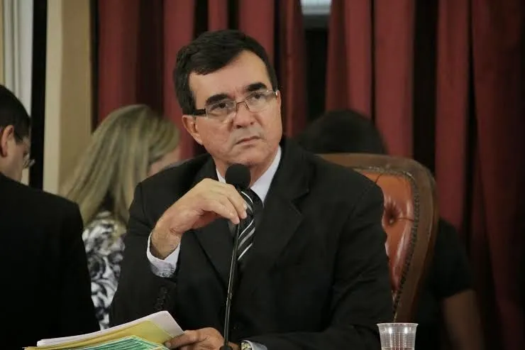 Paulo Bagueira tem projeto para as escolas municipais