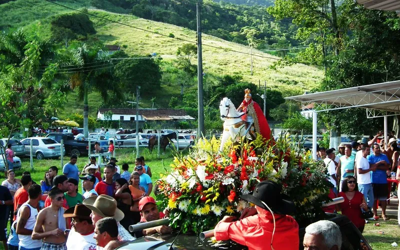 As celebrações começam na sexta-feira, às 19h, com louvor e canto na capela de São Jorge
