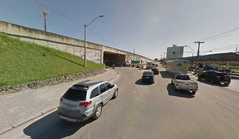 O esquema foi montado pela Autopista para fazer manutenção no viaduto