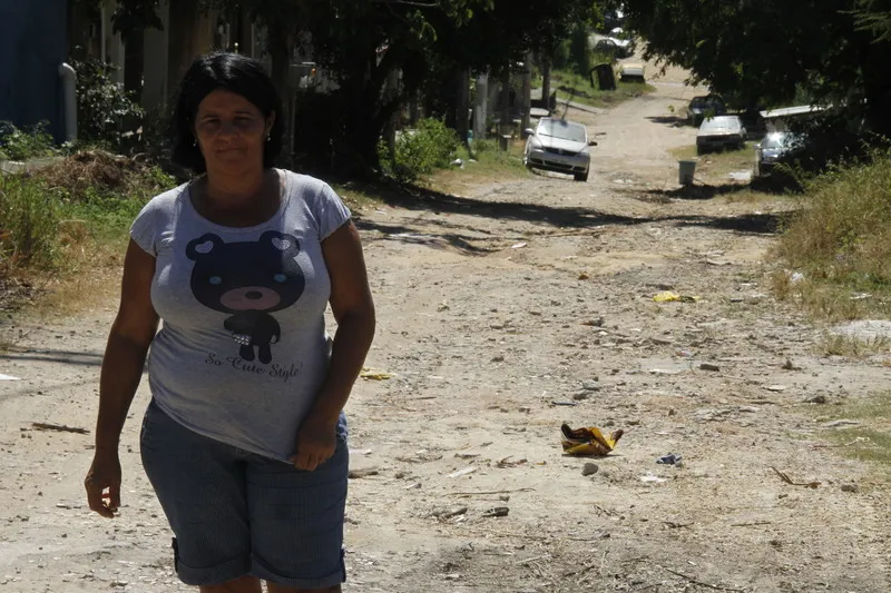 Moradores da Rua B dizem que se sentem completamente abandonados pelas autoridades