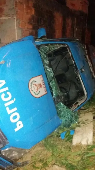 Viatura da PM foi atacada no Caramujo