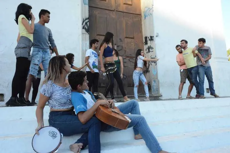 O espetáculo terá cerca de 45 minutos e poderá ser assistido gratuitamente pelo público