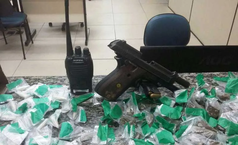 Imagem ilustrativa da imagem Baleado durante troca de tiros no Juca Branco