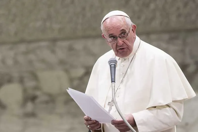 Imagem ilustrativa da imagem Papa muda normas de controle financeiro para o Vaticano