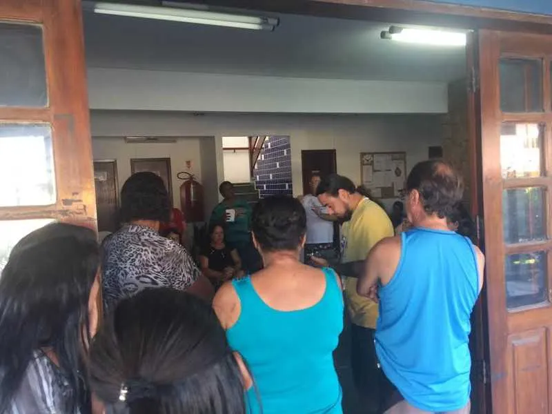 A reunião foi para tratar sobre os salários dos aposentados, pensionistas e beneficiários