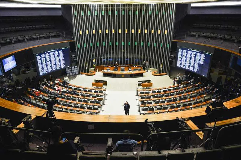 Imagem ilustrativa da imagem Disputa pelo comando da Câmara já tem 14 candidatos; saiba quem são eles
