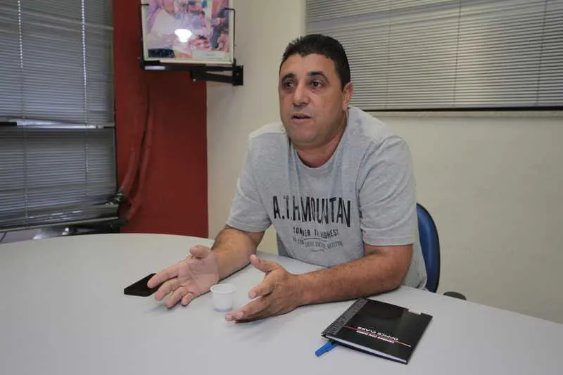 Imagem ilustrativa da imagem ‘Vou trabalhar por uma boa base e educação’