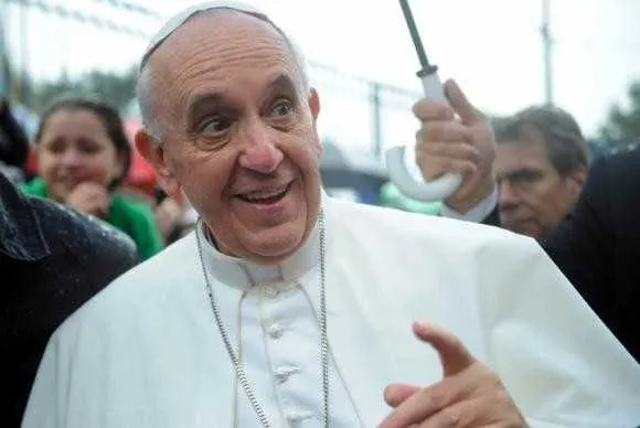 Imagem ilustrativa da imagem Papa lamenta ataque em Nice e condena "violência cega"