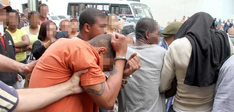 Filipe foi preso após aposentada descobrir que ele havia violentado sua filha, de apenas seis anos