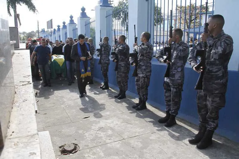 Imagem ilustrativa da imagem Assassino de PM é soldado de Levi do Bumba