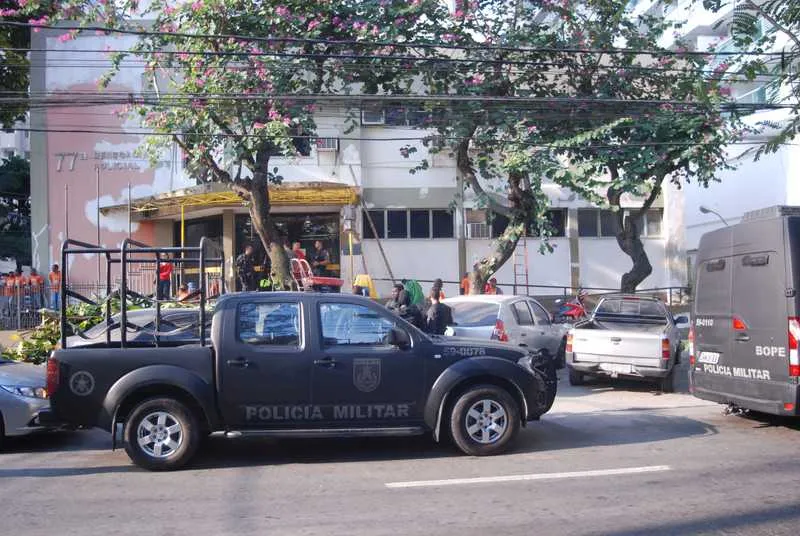 Imagem ilustrativa da imagem Ação do Bope fecha ruas de Icaraí