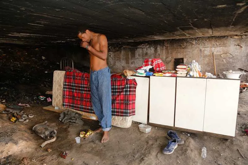 Francisco perdeu com o incêndio, mas já ganhou móveis e outros pertences para mobiliar a ‘casa’