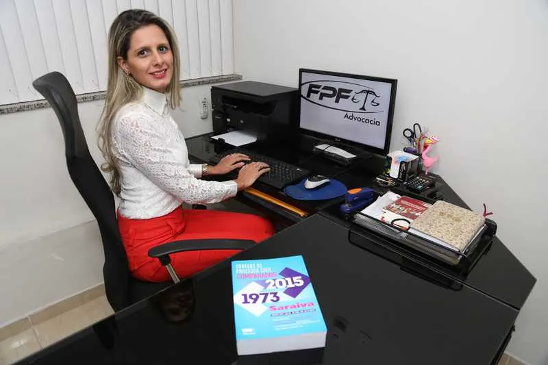 Francyele ficou desempregada no início do curso e precisou vender quentinhas produzidas pela mãe