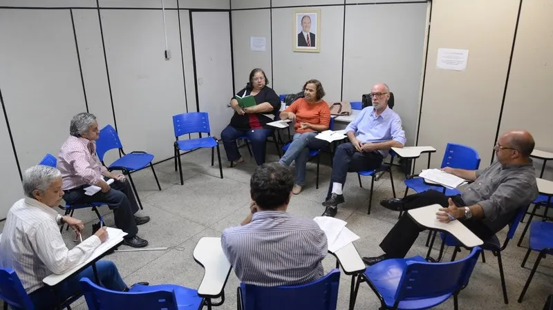 Encontro reuniu representantes das secretarias e de empresas de ônibus de São Gonçalo