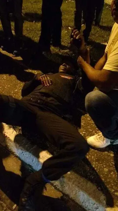 Imagem ilustrativa da imagem Vigilante é baleado e tem arma roubada
