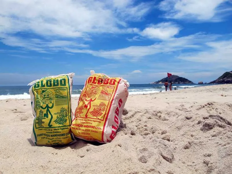 Biscoito Globo, patrimônio do Rio de Janeiro, é criticado pelo NY Times. Mas os brasileiros não deixaram barato
