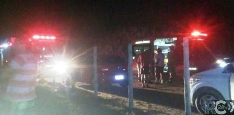 Após a ocorrência do acidente, equipes do Corpo de Bombeiros foram deslocadas para o socorro