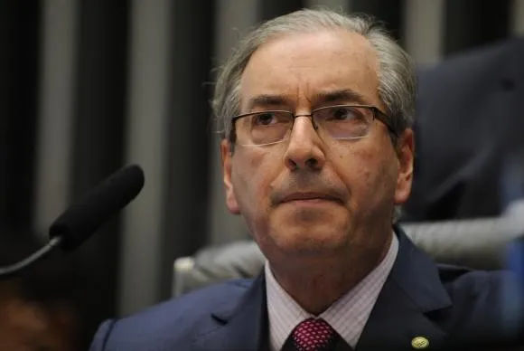 Eduardo Cunha é o segundo na linha sucessória presidencial, caso continue na presidência