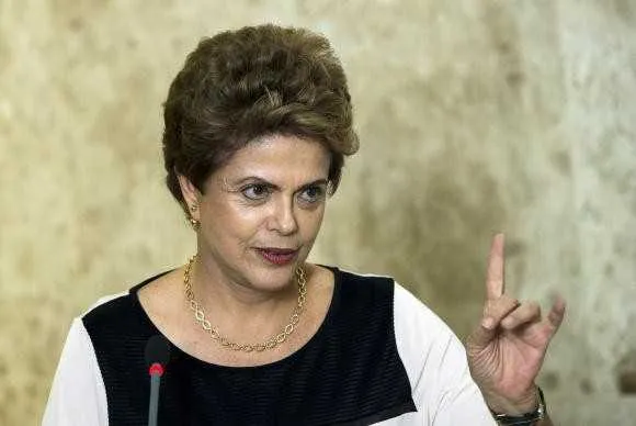O julgamento deve durar no mínimo quatro dias