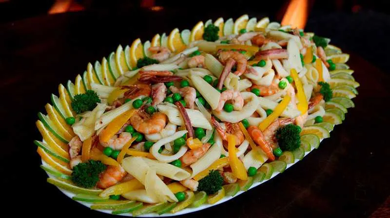 Imagem ilustrativa da imagem Massas com saladas: dobradinha que une sabor e saúde