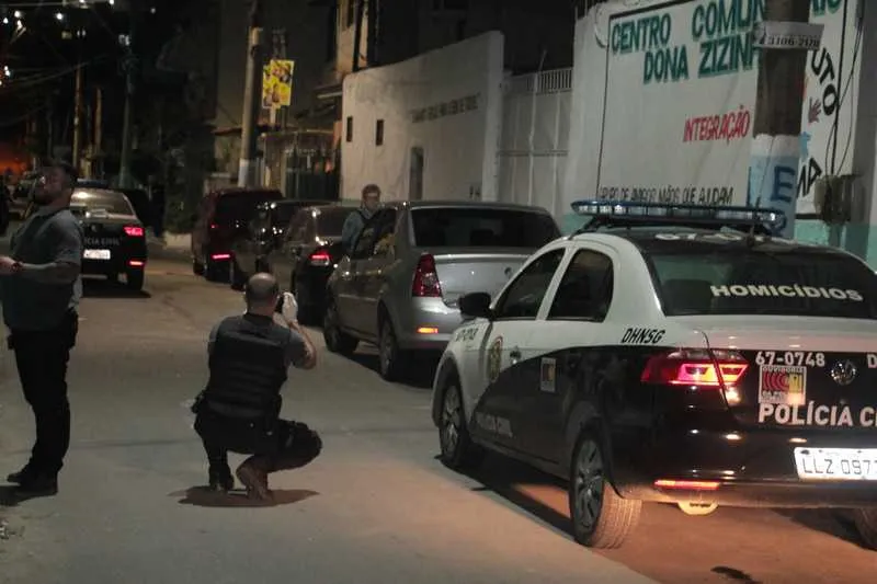 Jovem não identificado foi atingido por mais de 10 tiros