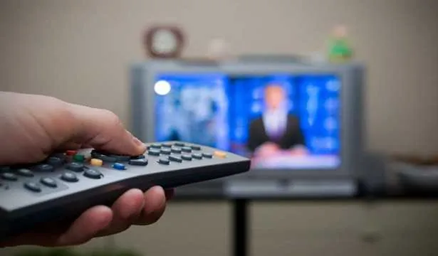 Propagandas devem usar formatos acessíveis de comunicação