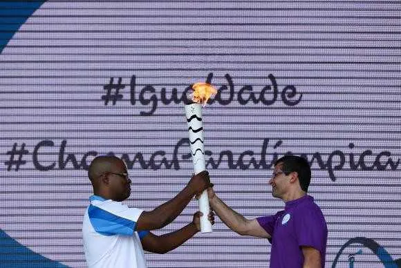 Imagem ilustrativa da imagem Tocha paralímpica é acesa em Brasília e chega ao Rio de Janeiro no dia 6